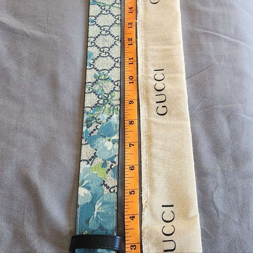 Authentic Womens Gucci Leather Belt